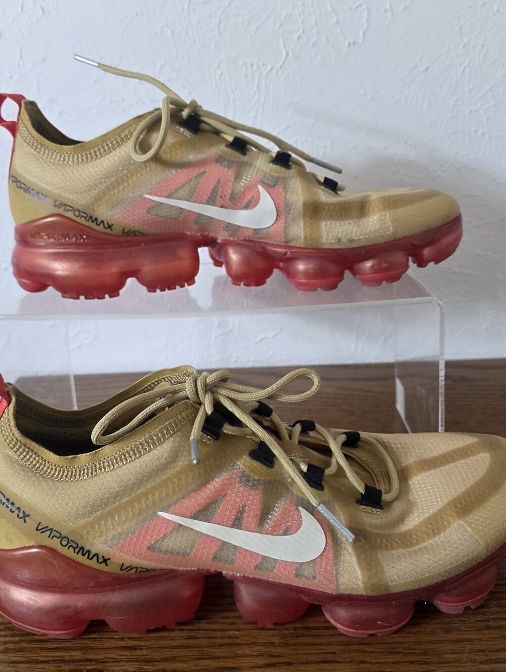 Nike Air VaporMax 2019 Club Gold Crimson Ember Glow AR6631-701 Men Size 8.5 US